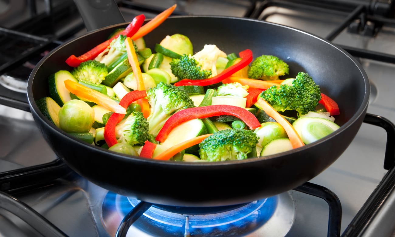 Кастрюли на индукции с новым антипригарным покрытием;