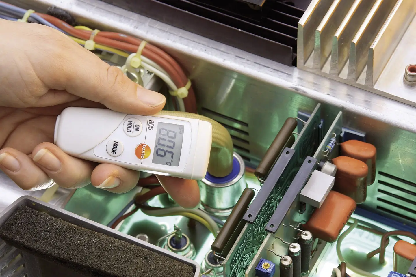 Пірометр testo 805 Оптика 1:1 -25 - +250 °C Безконтактний термометр