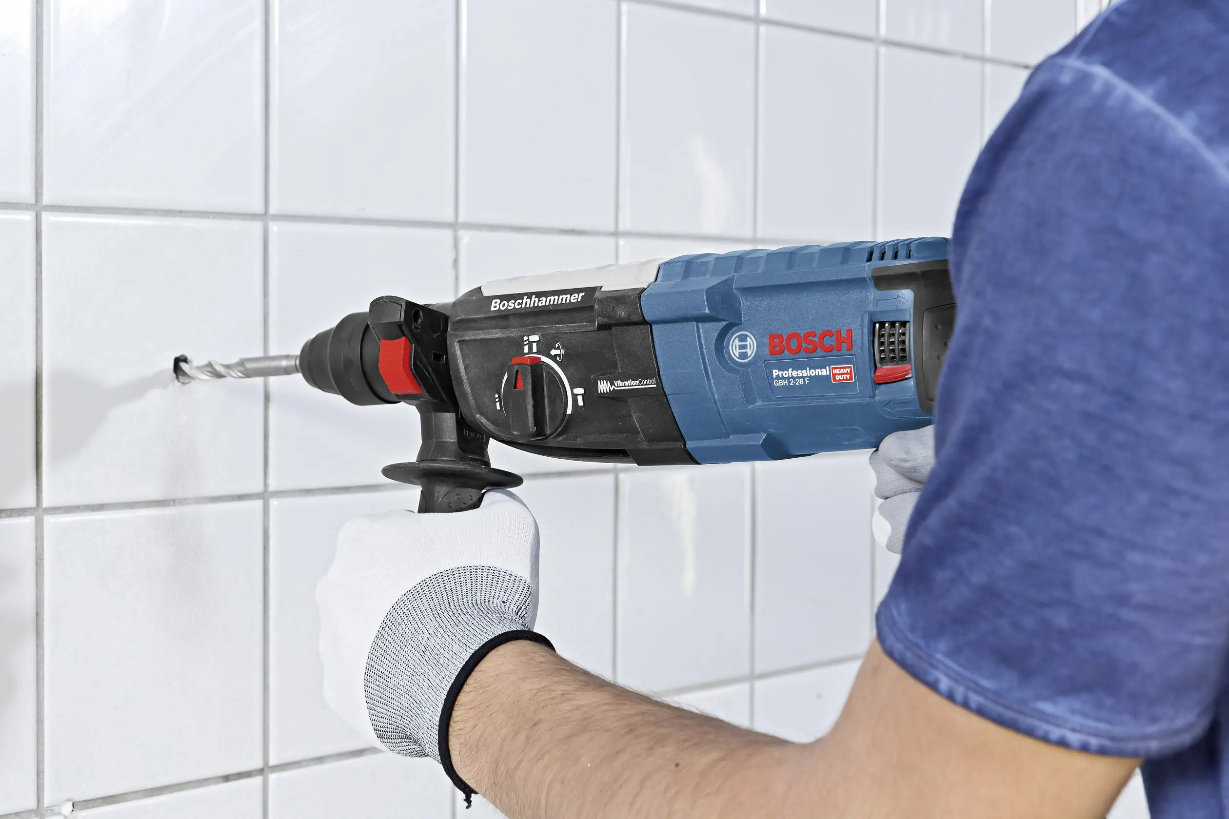 Перфоратор Bosch Professional GBH 2-28 F, 880 Вт, 230 В, SDS-Plus, продажа в Германии