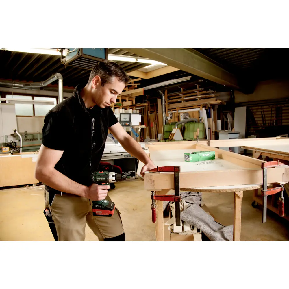 Аккумуляторная дрель-шуруповерт Metabo BS 18 LT 602102890 18 В