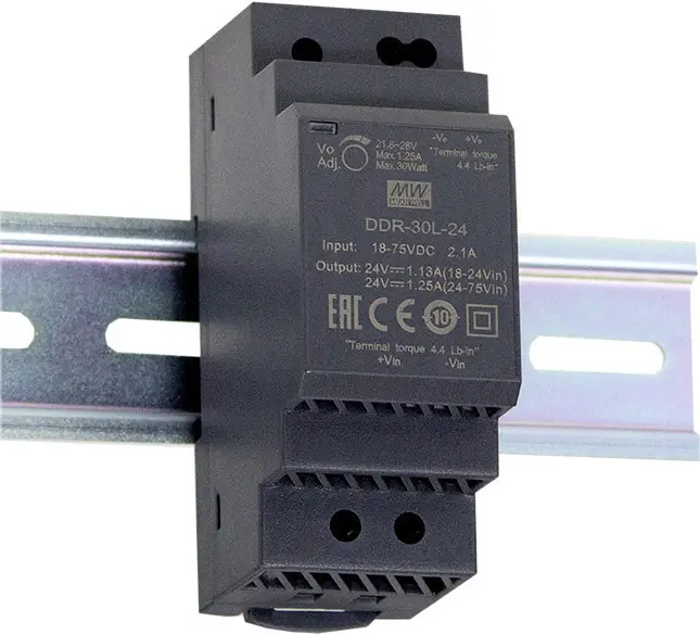 DC/DC преобразователь MEAN WELL DDR-30G-12 для DIN-рейки, 12 В/постоянный ток, 2,5 А, 30 Вт. Количество выходов: 1. Описание: 1 шт