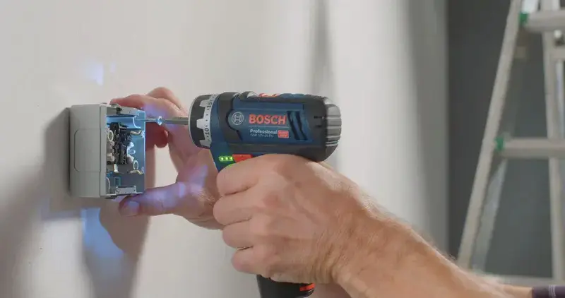 Аккумуляторная дрель-шуруповерт Bosch Professional GSR 12V-15 FC 06019F6002 12 В без аккумулятора, без зарядного устройства
