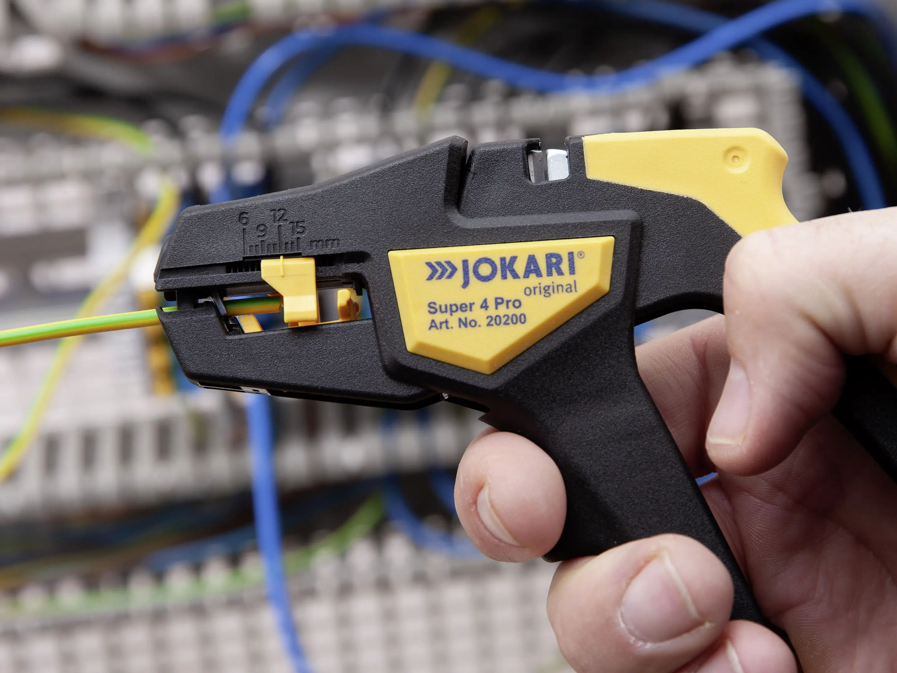 Автоматический стриппер для проводов Jokari Super 4 Pro 8203200, сечение от 0,2 до 6,0 мм²