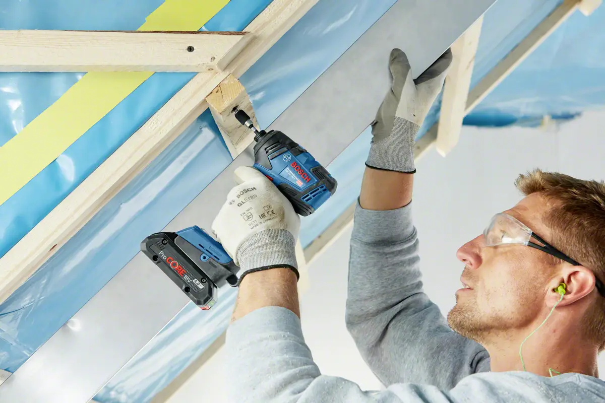 Bosch Professional GDR 18V-200 06019J2107 Акумуляторний ударний гайковерт | 200 18 В Кількість акумуляторів у комплекті 2 літій-іо
