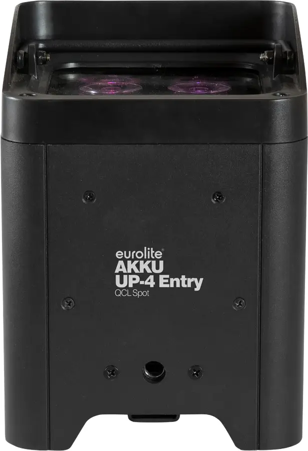 Светодиодный точечный светильник Eurolite AKKU UP-4 Entry QCL Spot с аккумулятором