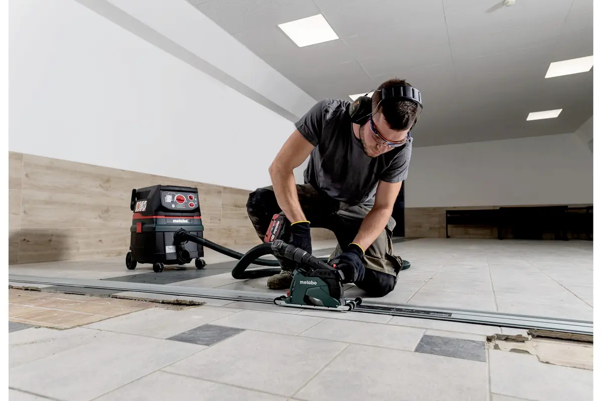 Угловая шлифовальная машина Metabo W 18 LT BL 11-125, аккумуляторная, 613052840