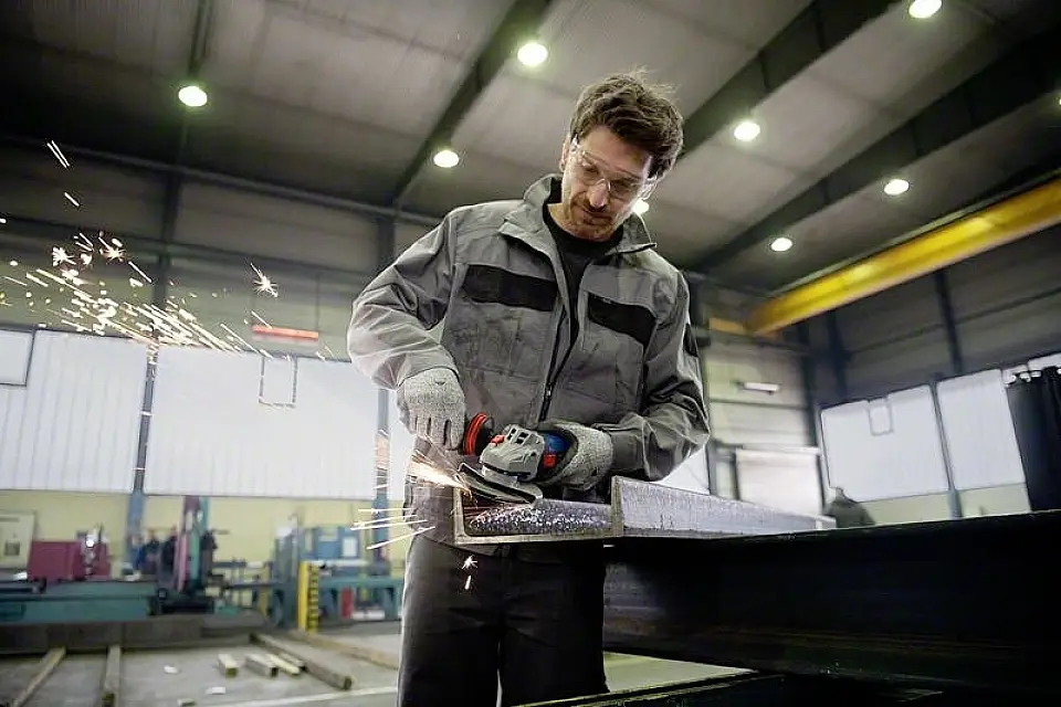 Кутова шліфувальна машина Bosch Professional GWS 17-150 S 0.601.7D0.600 потужністю 1700 Вт