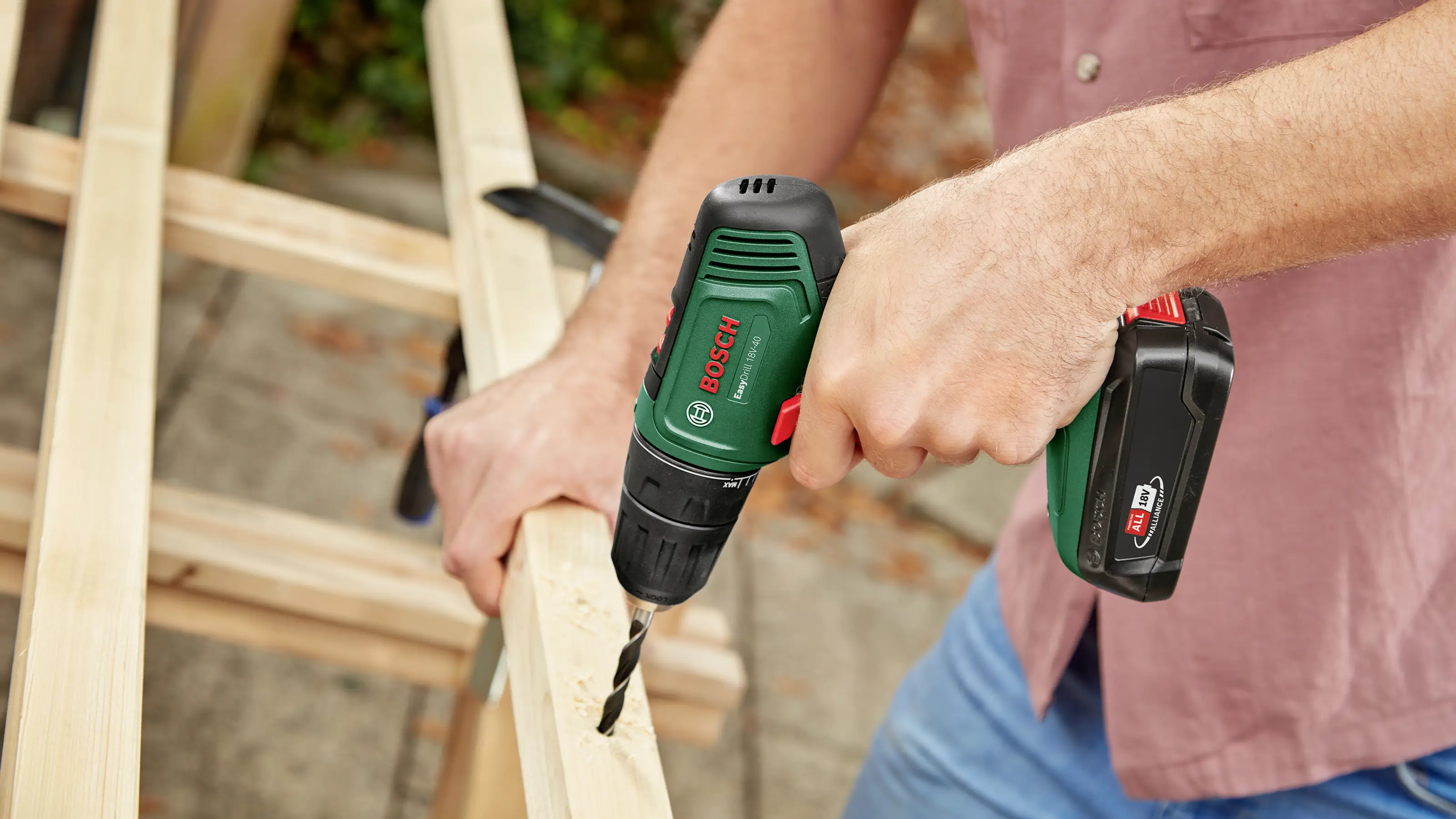 Акумуляторний дриль-шуруповерт Bosch Home and Garden EasyDrill 18V-40 06039D8002 18 В 1,5 Аг, включаючи 2 акумулятори, зарядний пр