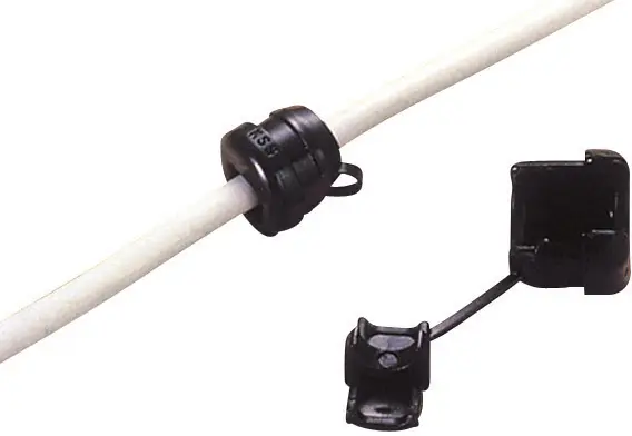 TRU COMPONENTS TC-SRR6P3203 Защита от вырывания. Максимальный монтажный диаметр 8,2 мм. Максимальная толщина платы 3,2 мм. Черный