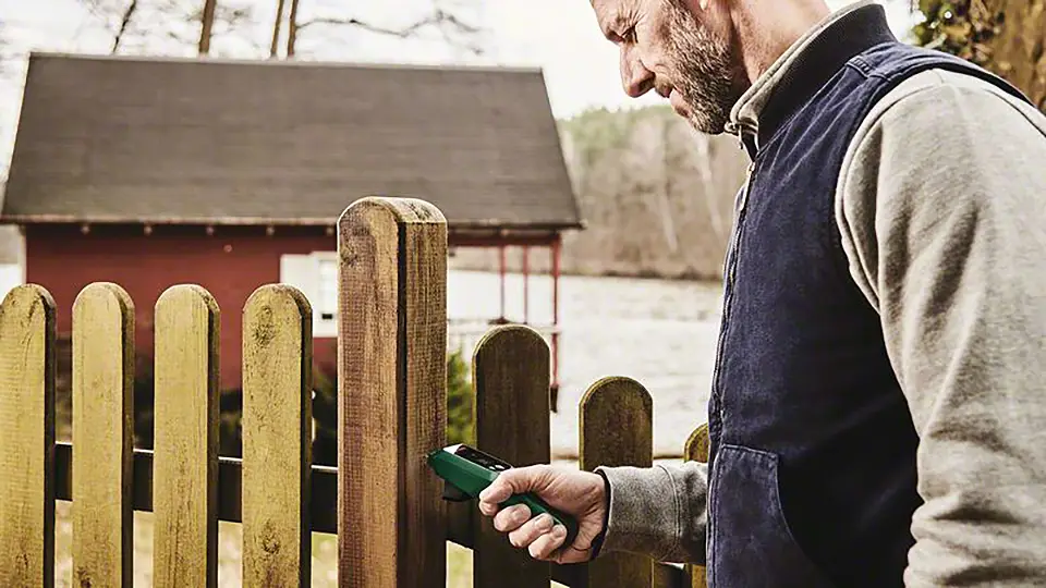Универсальный гигрометр для древесины Bosch Home and Garden. Инвазивный гигрометр для измерения влажности.