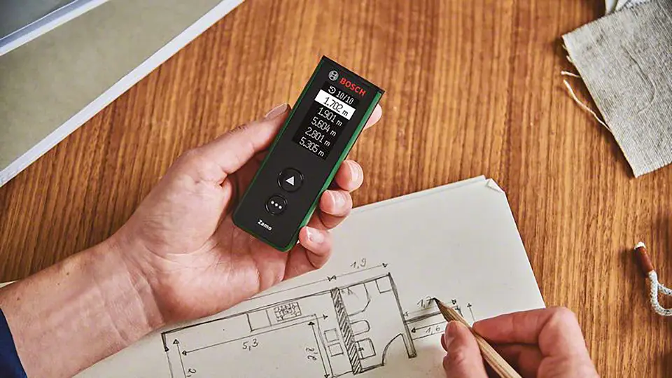 Лазерный дальномер Bosch для дома и сада Zamo 25 м