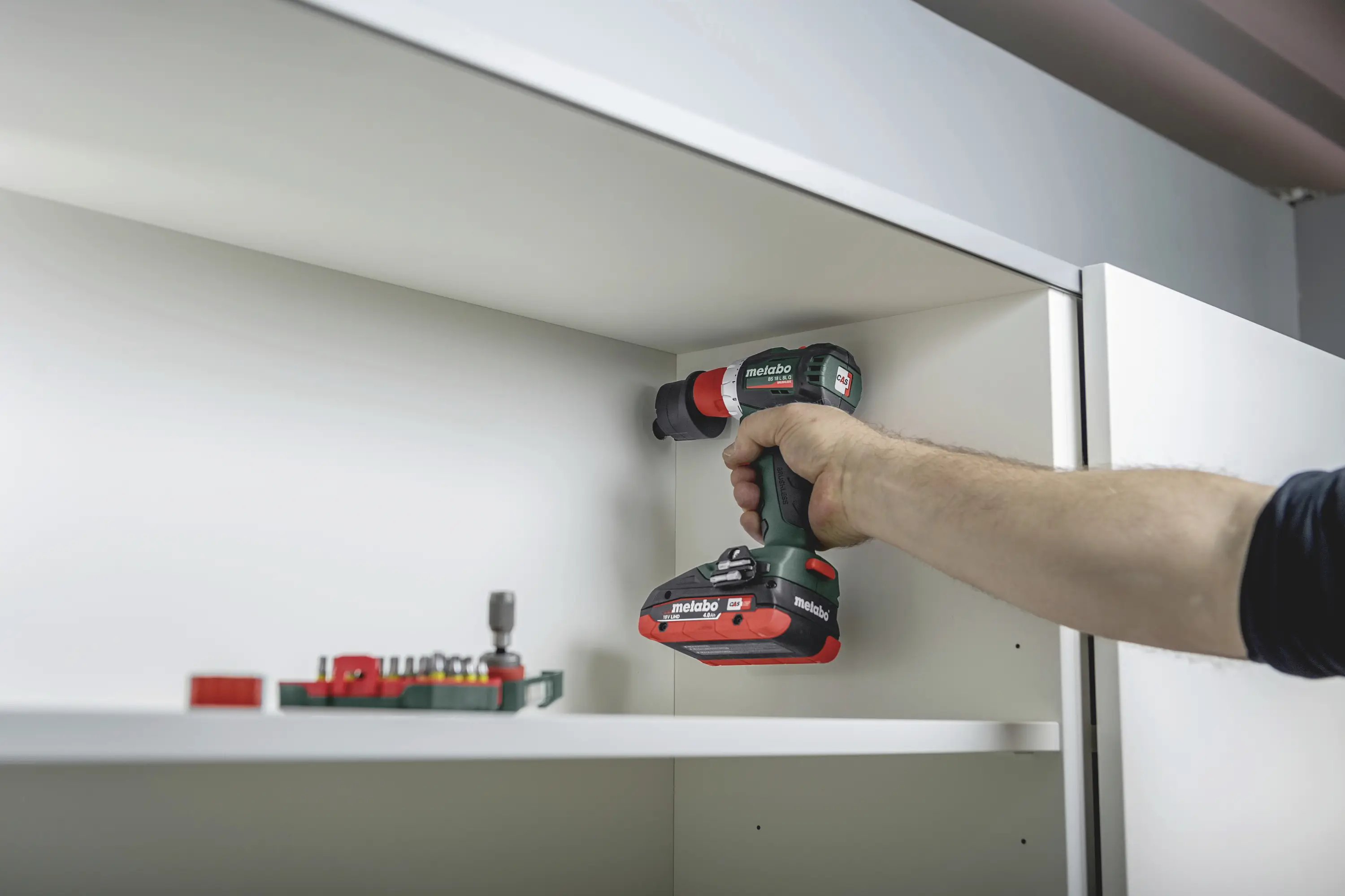 Бесщёточная аккумуляторная дрель Metabo BS 18 L BL Q 613156850 18 В, без аккумулятора, без зарядного устройства