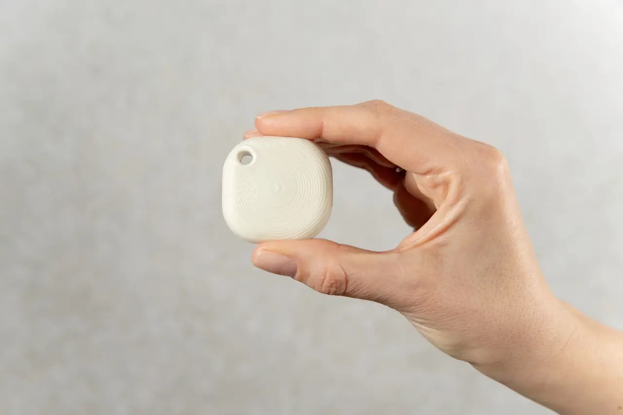 Пульт дистанційного керування Shelly Shelly BLU Button Tough 1 кольору слонової кістки, кнопка Bluetooth Low Energy