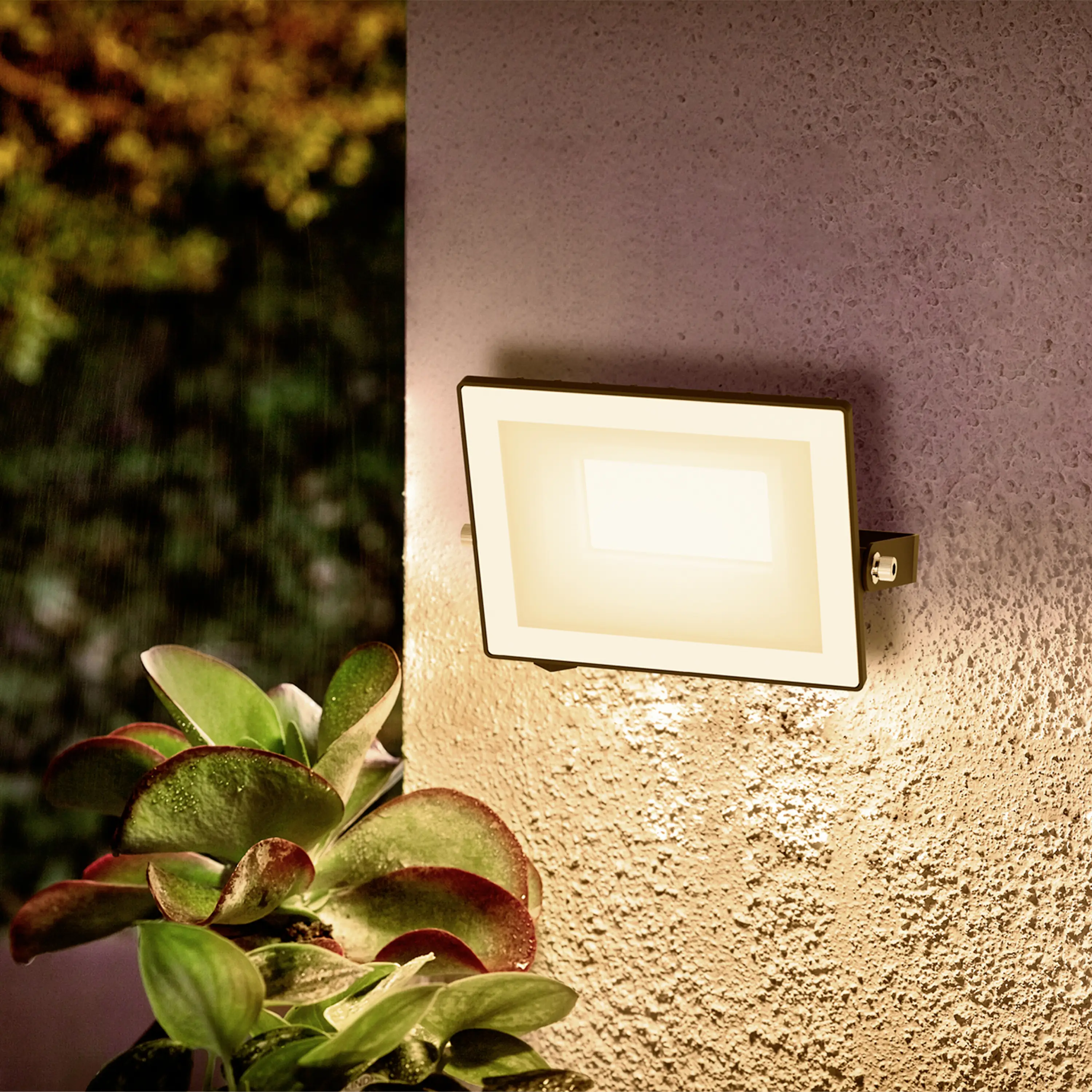 Уличный светодиодный прожектор Philips LED Lois 929004641601, 20 Вт, цвет светодиода: теплый белый.