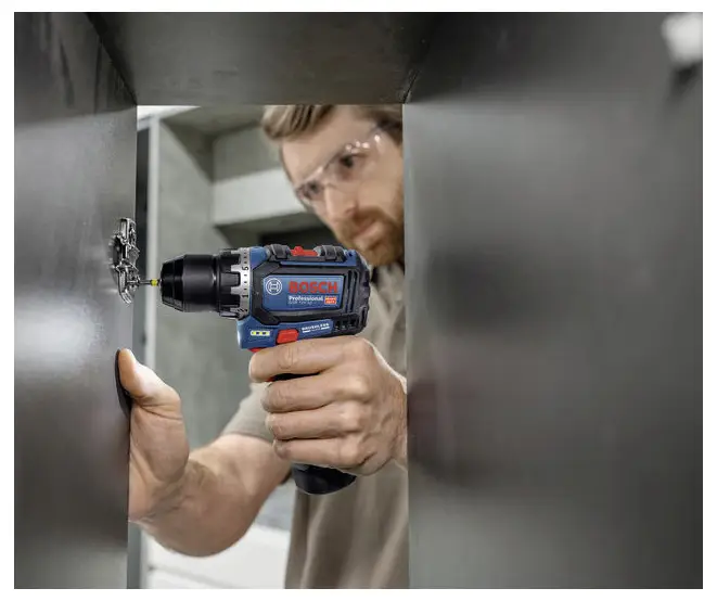 Аккумуляторная дрель-шуруповерт Bosch Professional GSR 12V-32 06019N7003 12 В