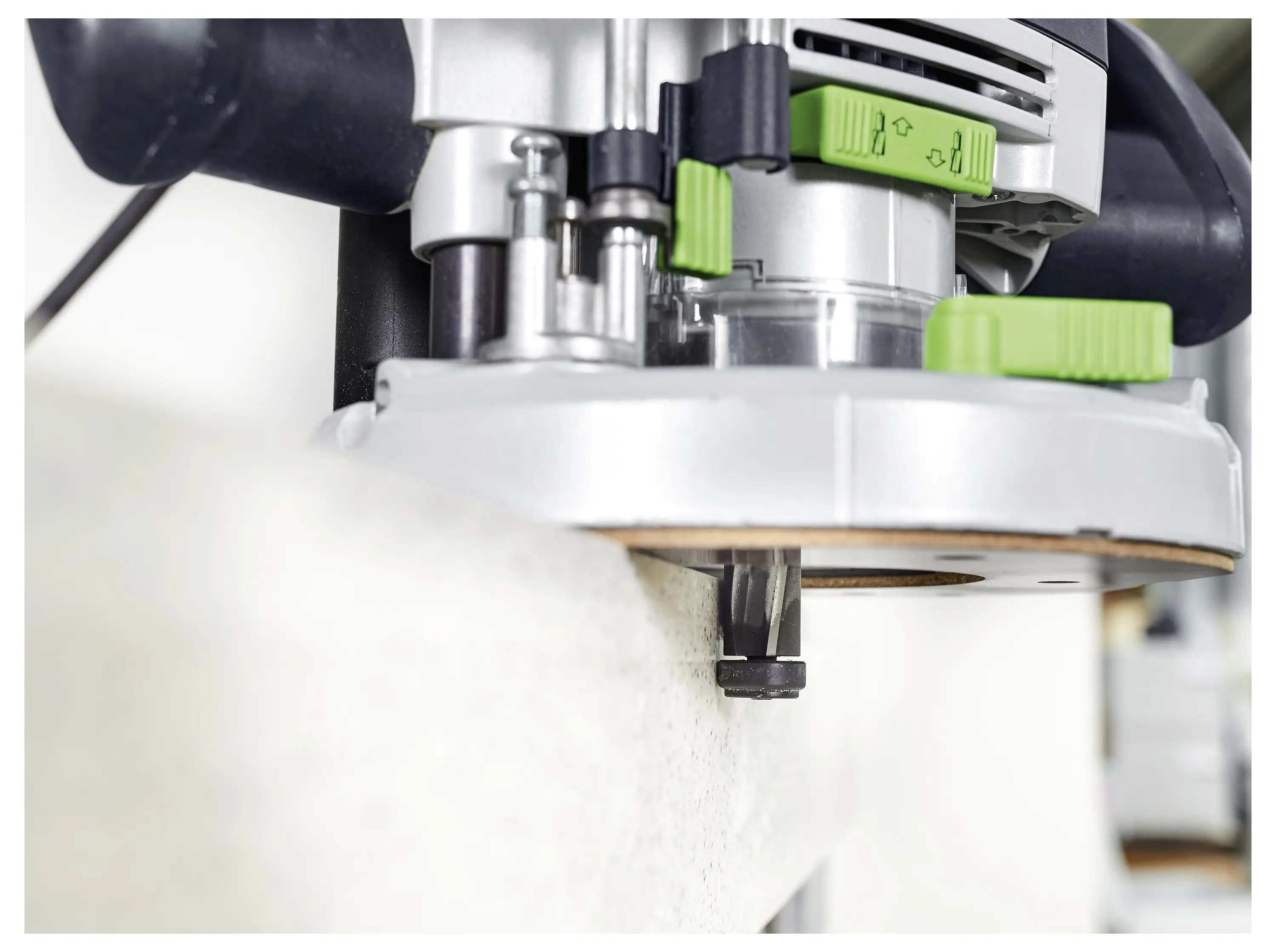 Фрезерный станок Festool 576220 OF 2200 EB-Set мощностью 2200 Вт