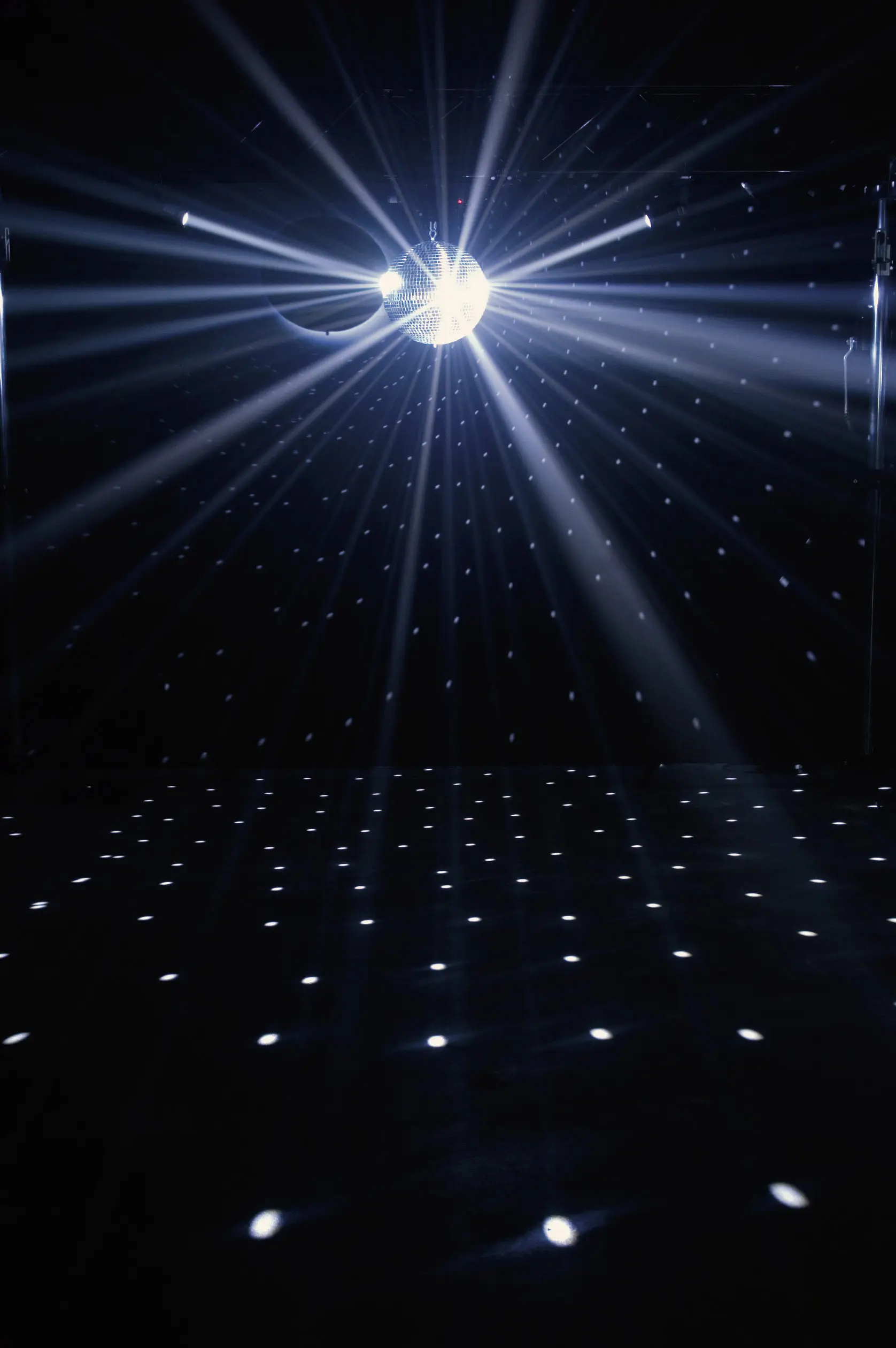 Светодиодный сценический прожектор American DJ LED-Pinspot PAR, белый