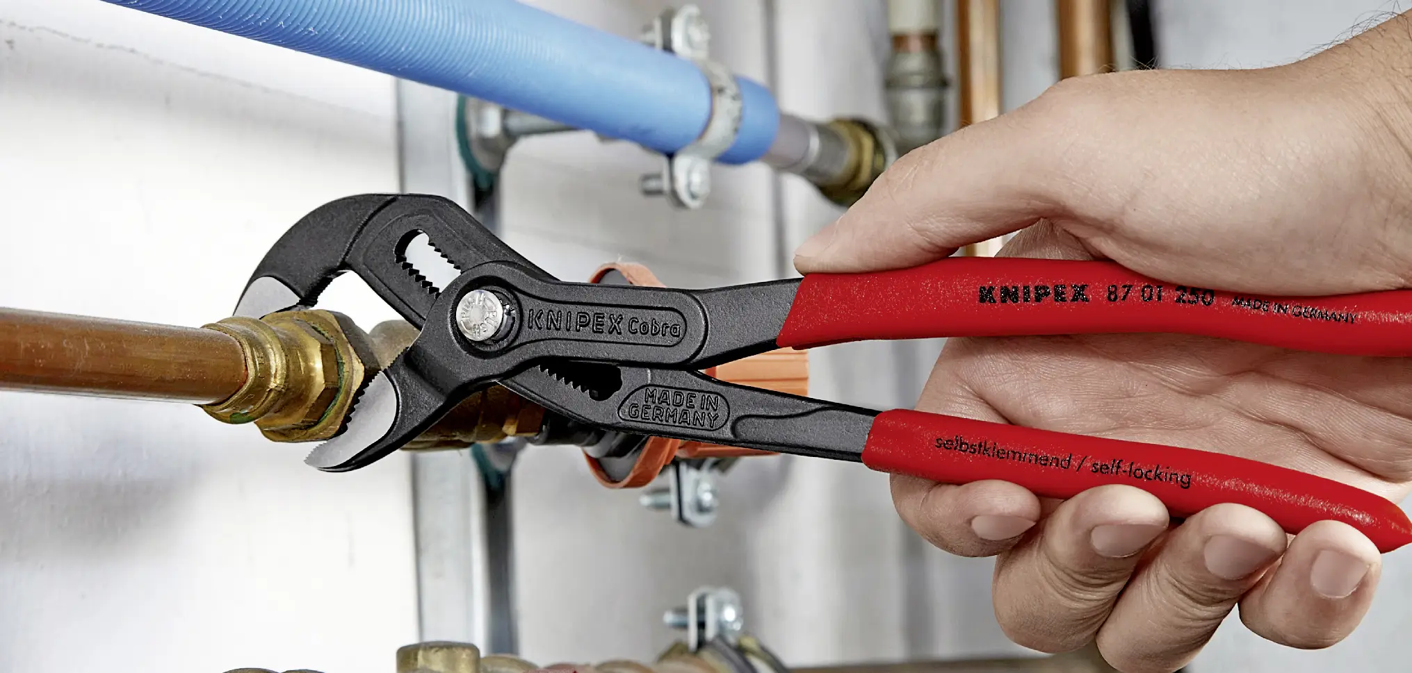 Плоскогубці для водяного насоса Knipex Cobra 87 01 250 250 мм