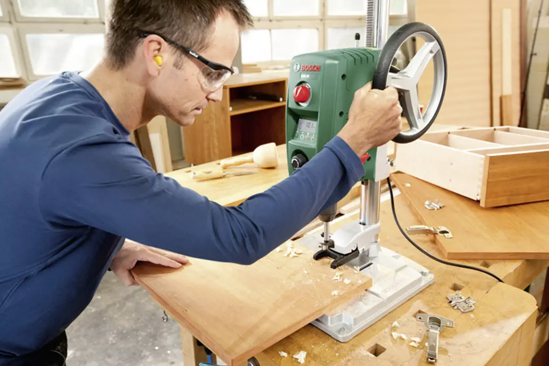 Дрель настольная Bosch Home and Garden PBD 40 0603B07000, 710 Вт, 230 В, 11,2 кг, продажа в Германии