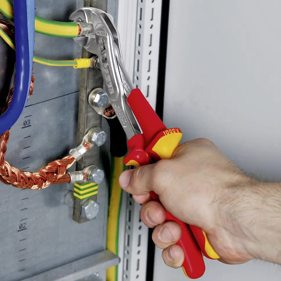 Плоскогубці для водяних насосів Knipex Alligator 88 06 250 250 мм