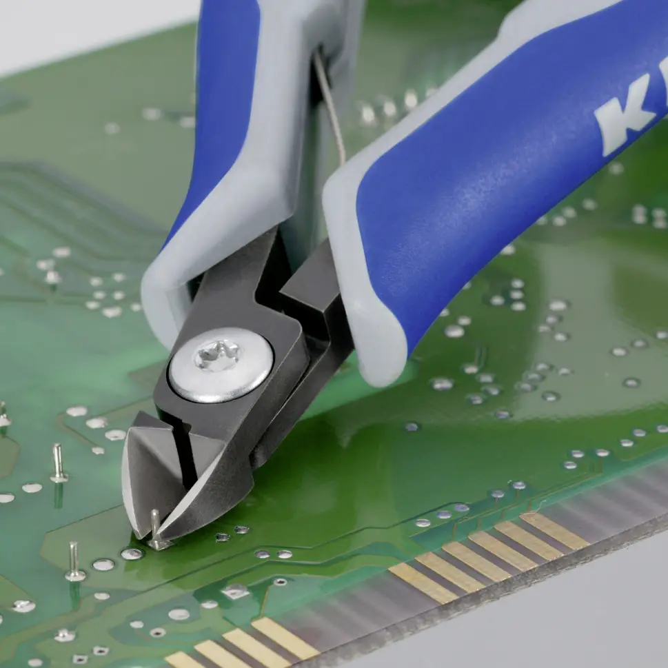Бокорез Knipex 79 22 120, 120 мм, твердость 64 HRC, для электроники и механики.