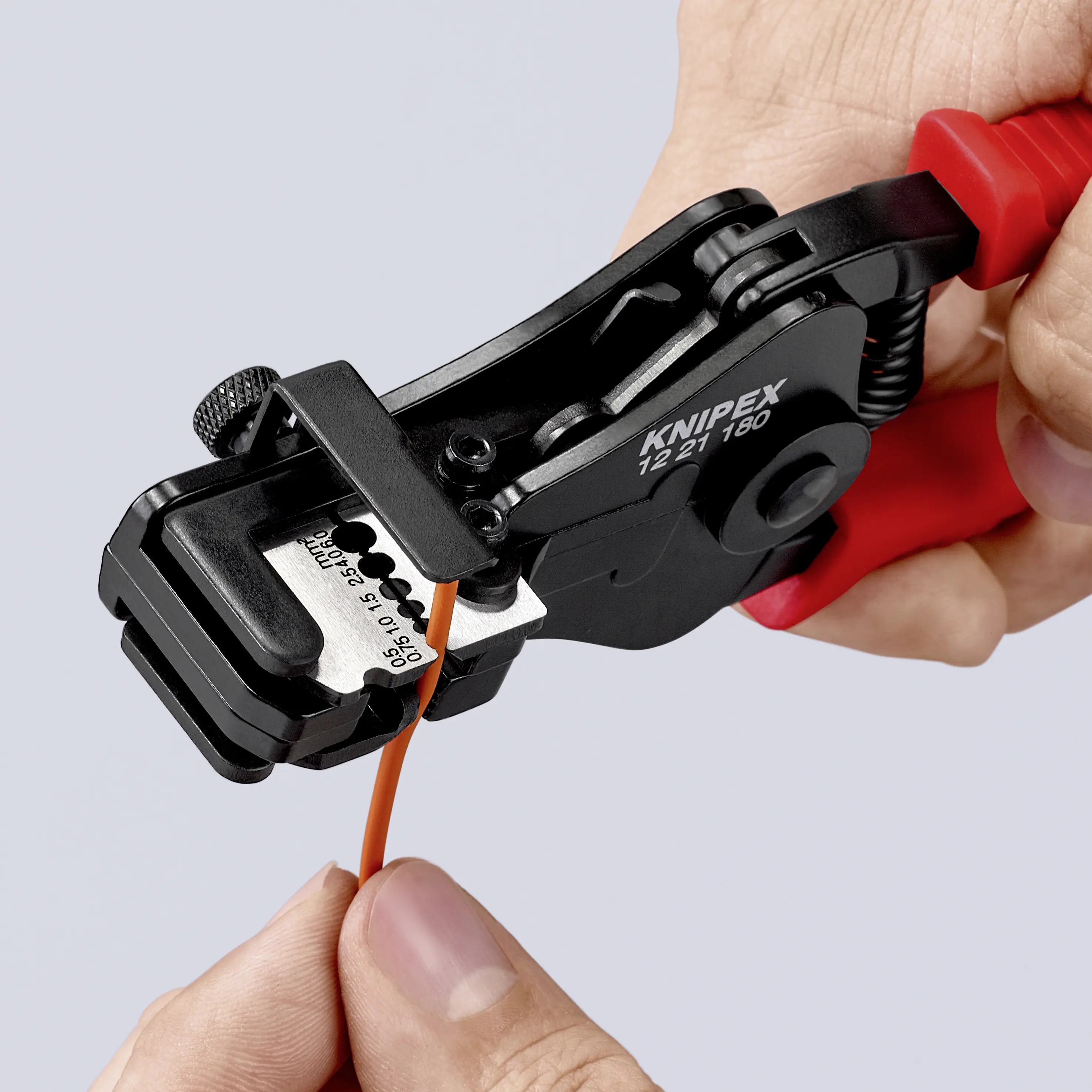 Инструмент для зачистки проводов Knipex 12 21 180 EAN, сечение от 0,5 до 6 мм², AWG от 10 до 20