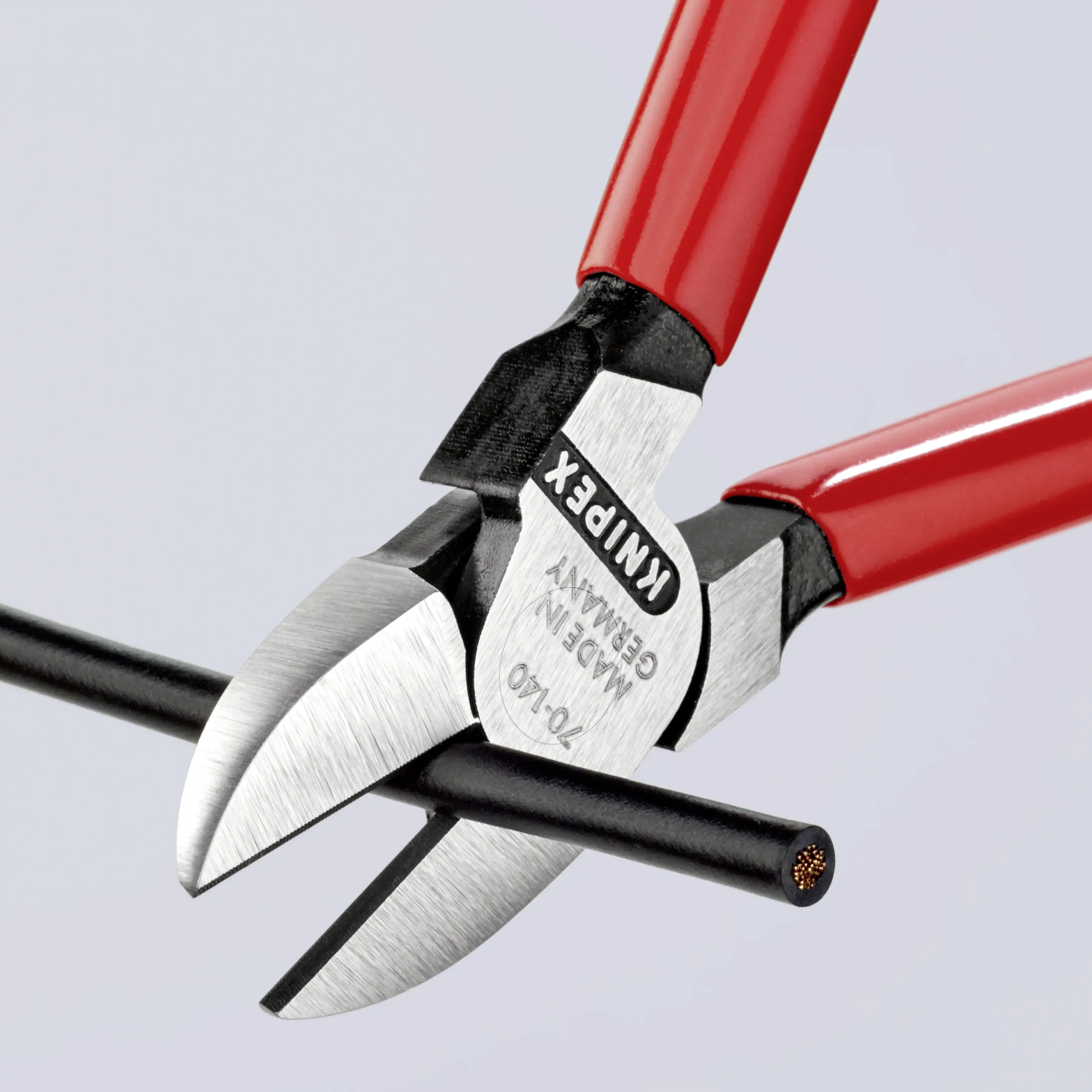 Бокорез Knipex 70 01 140, 140 мм, твердость 62 HRC, для мастерской.