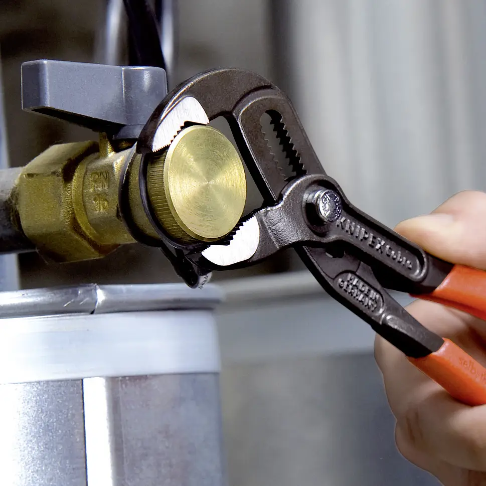 Клещи для водопроводных насосов Knipex Cobra 87 05 250 250 мм