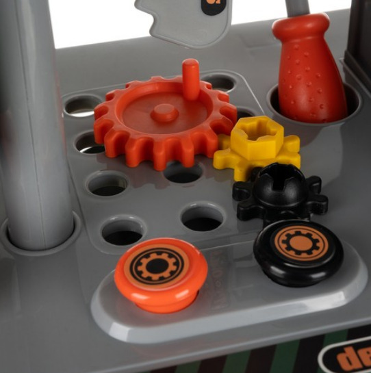 Описание Детская мастерская с инструментами и чемоданом KRUZZEL 24648