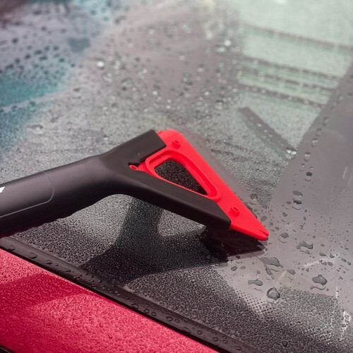 Фото Телескопическая автомобильная щетка + скребок для льда и снега XTROBB