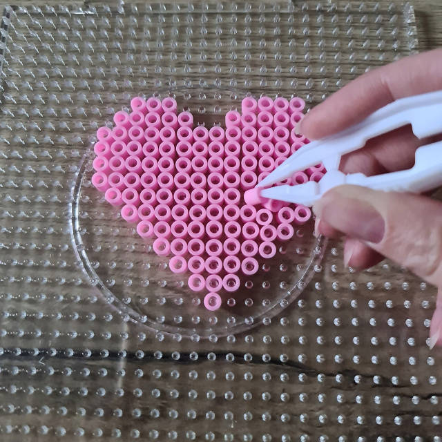 Описание Набор Гладильных бусинок 6500 шт с ковриком KRUZZEL 21207