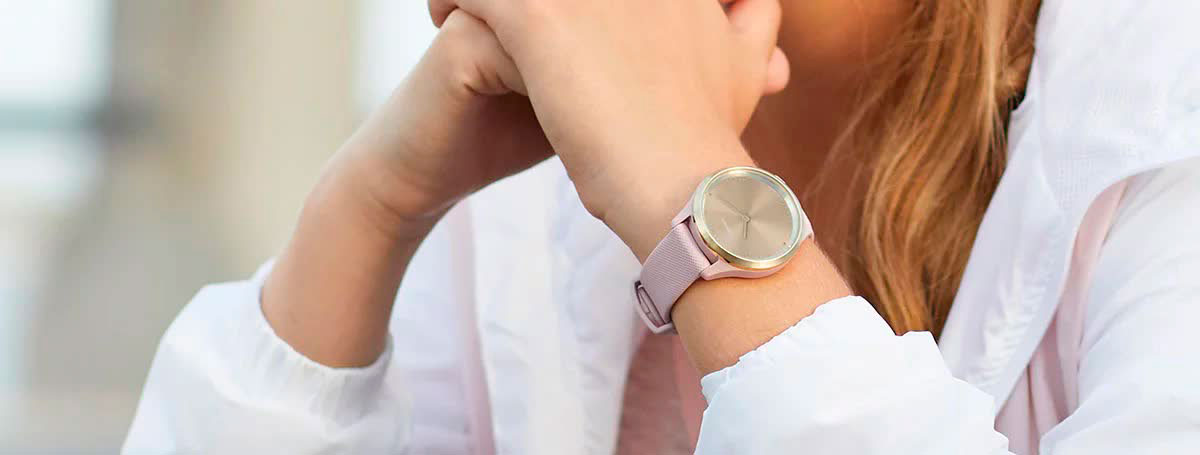 vivomove 3S з золотавим безелем, рожевим корпусом та рожевим силіконовим ремінцем vivomove 3S з золотавим безелем, рожевим корпусом та рожевим силіконовим ремінцем