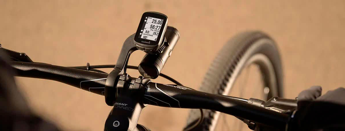 Велокомп'комп'ютер Edge 130 Plus забезпечує чітке зображення Велокомп'комп'ютер Edge 130 Plus забезпечує чітке зображення