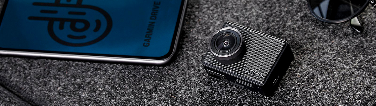 Записуйте свою поїздку з відеореєстратором Garmin Dash Cam 47 Записуйте свою поїздку з відеореєстратором Garmin Dash Cam 57