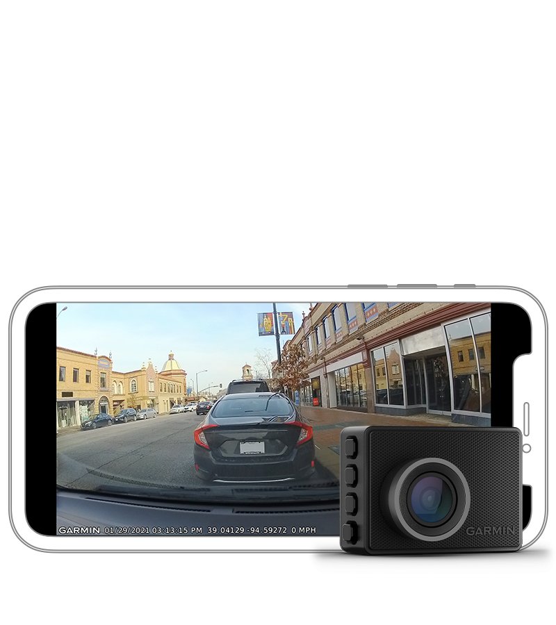 Використовуйте додаток Garmin Drive на сумісному смартфоні, щоб отримати дистанційний доступ до камери та спостерігати з будь-якої точки в режимі Live View за припаркованою машиною Використовуйте додаток Garmin Drive на сумісному смартфоні, щоб отримати дистанційний доступ до камери та спостерігати з будь-якої точки в режимі Live View за припаркованою машиною