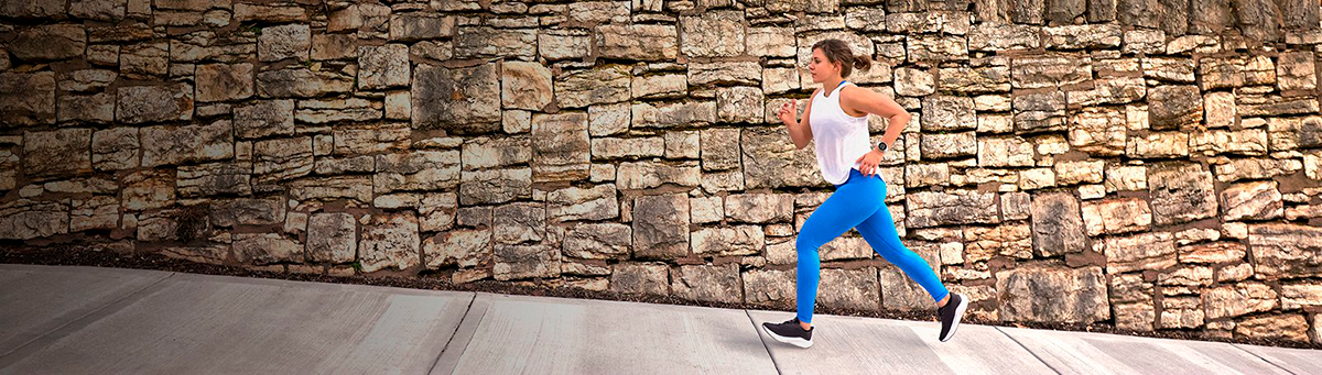 Відчуйте абсолютний комфорт і на 5-кілометровій пробіжці, і на високоінтенсивному інтервальному тренуванні Відчуйте абсолютний комфорт і на 5-кілометровій пробіжці, і на високоінтенсивному інтервальному тренуванні