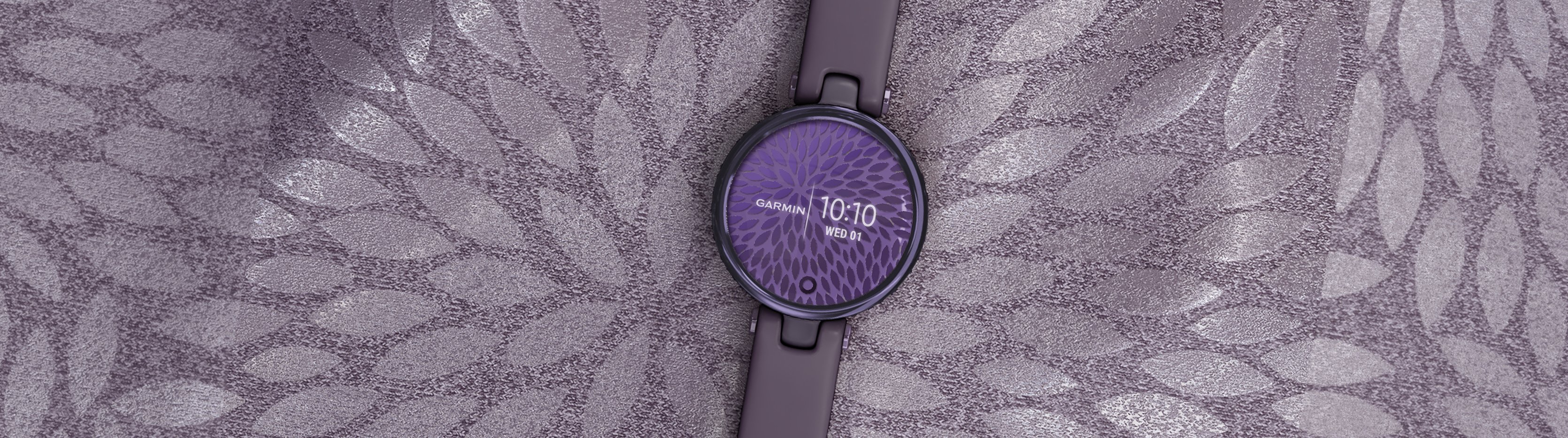 Смарт-годинник Garmin Lily створений для щоденного носіння Смарт-годинник Garmin Lily створений для щоденного носіння