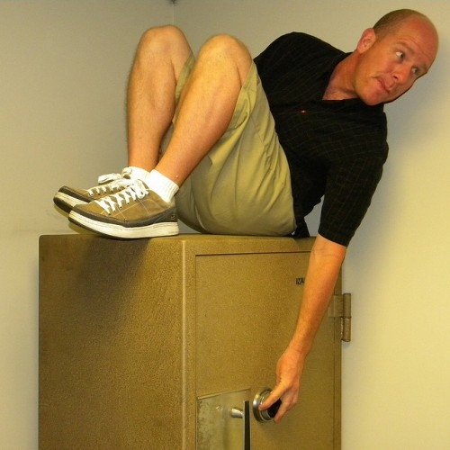 Як розкрити замки і терміново відкрити сейф Як розкрити замки і терміново відкрити сейф