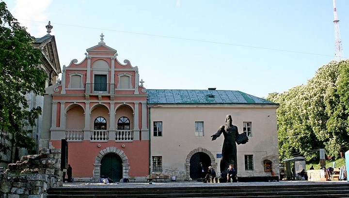 lvivskiy-archiv