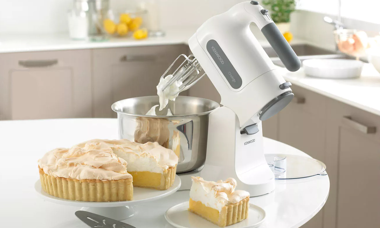 Миксер с бачком Kenwood Chefette HM680