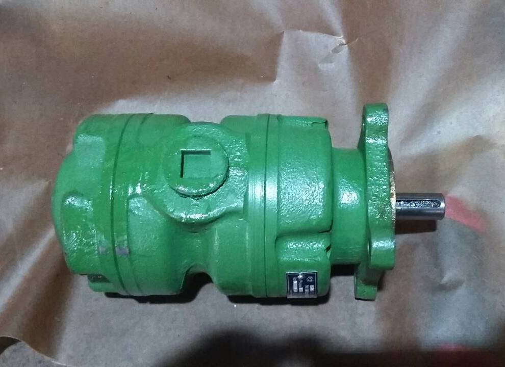 Насос пластинчатый 12БГ12-22АМ