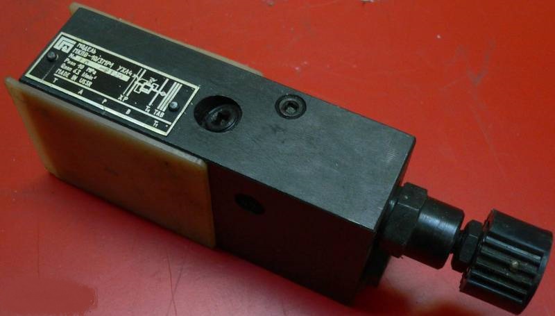 Гидроклапан предохранительный МКПВ-10/3МР1