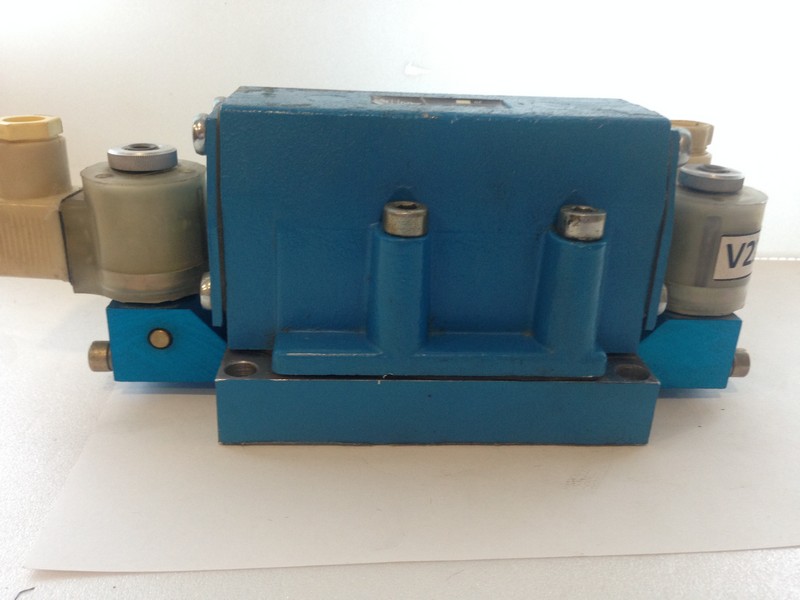 Пневмораспределитель В64-15А-05