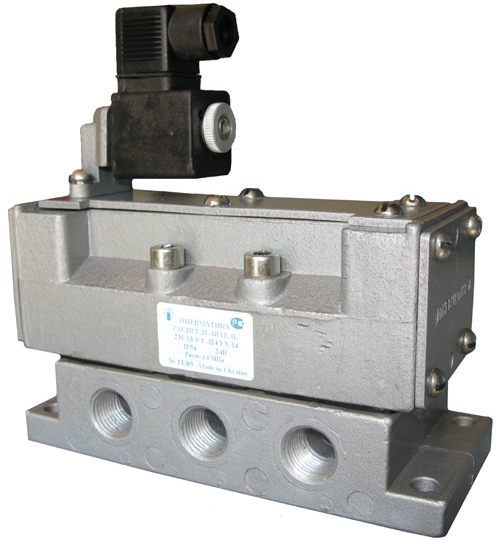 Пневмораспределитель 231-04-0-1