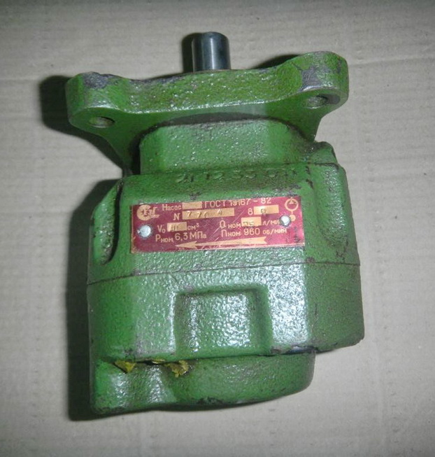 Насос пластинчастий Г12-31АМ