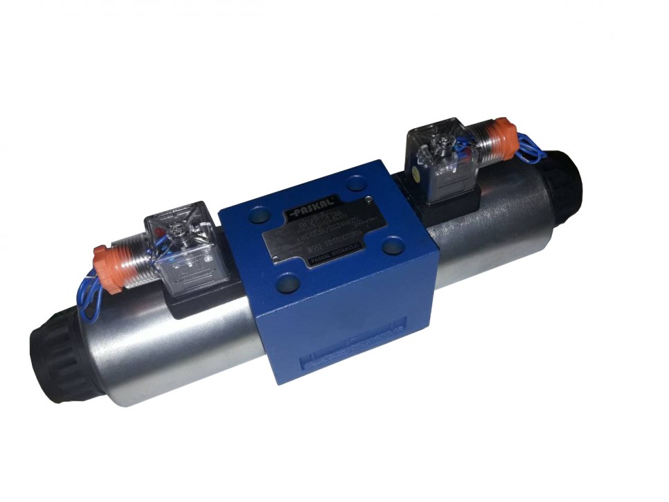 Гидрораспределитель 4WE 10 M3X/CG24N9K4